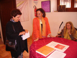 Inaugurazione mostra a Rignano Flaminio nel 2010 con il presidente della comunità ellenica di Roma e Lazio e la giornalista Paola Zivelli